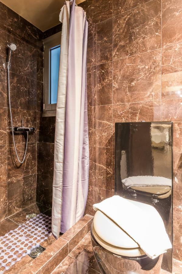 Outstanding Studio In Kolonaki Near The Metro Athen Eksteriør billede